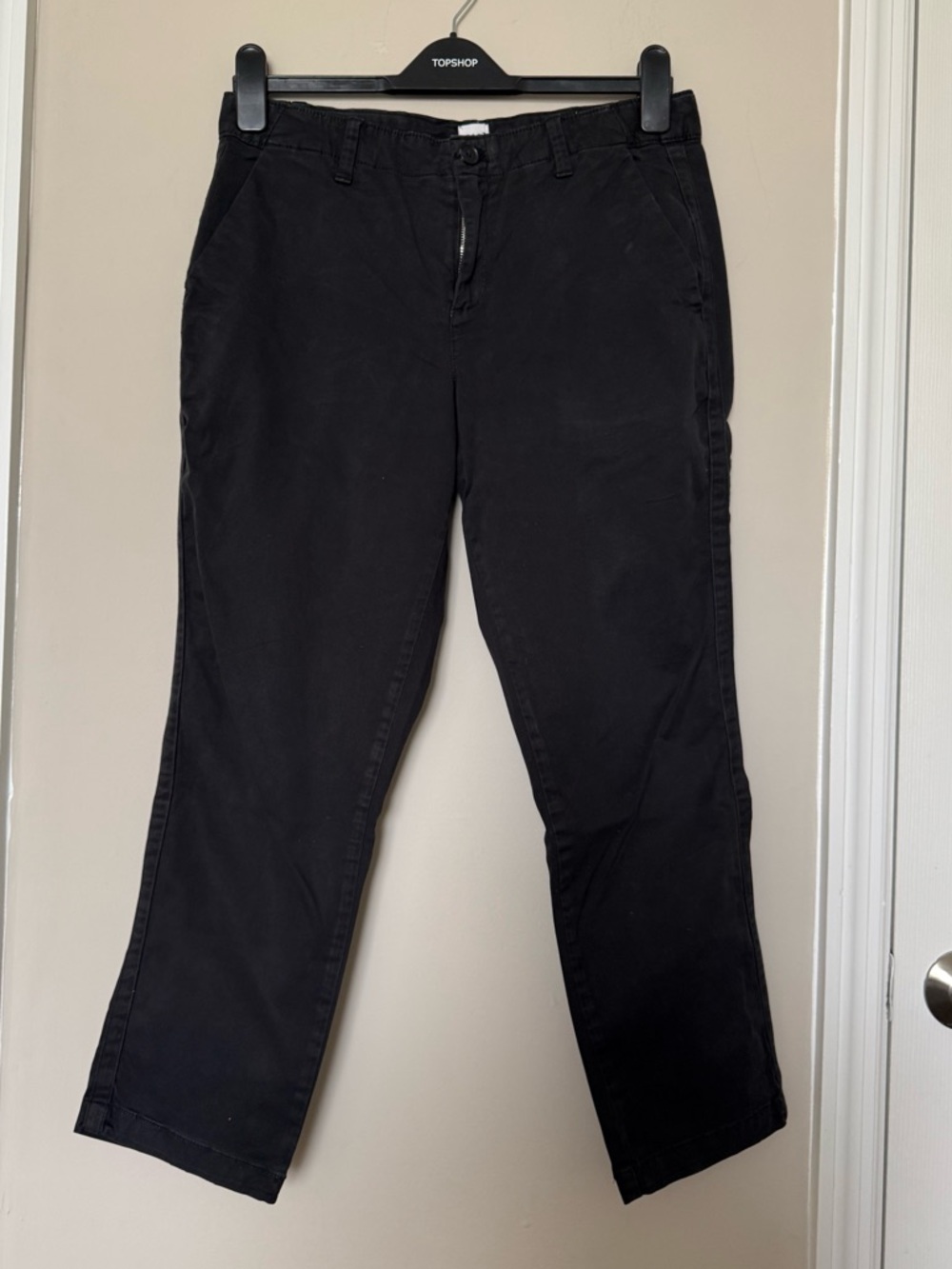 GAP GIRLFRIEND CHINO BLACK COLOR SIZE 6P NWT